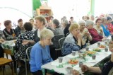 Изображение к новости 'На Ленинском округе ветеранов войны и тружеников тыла поздравил депутат'. 
